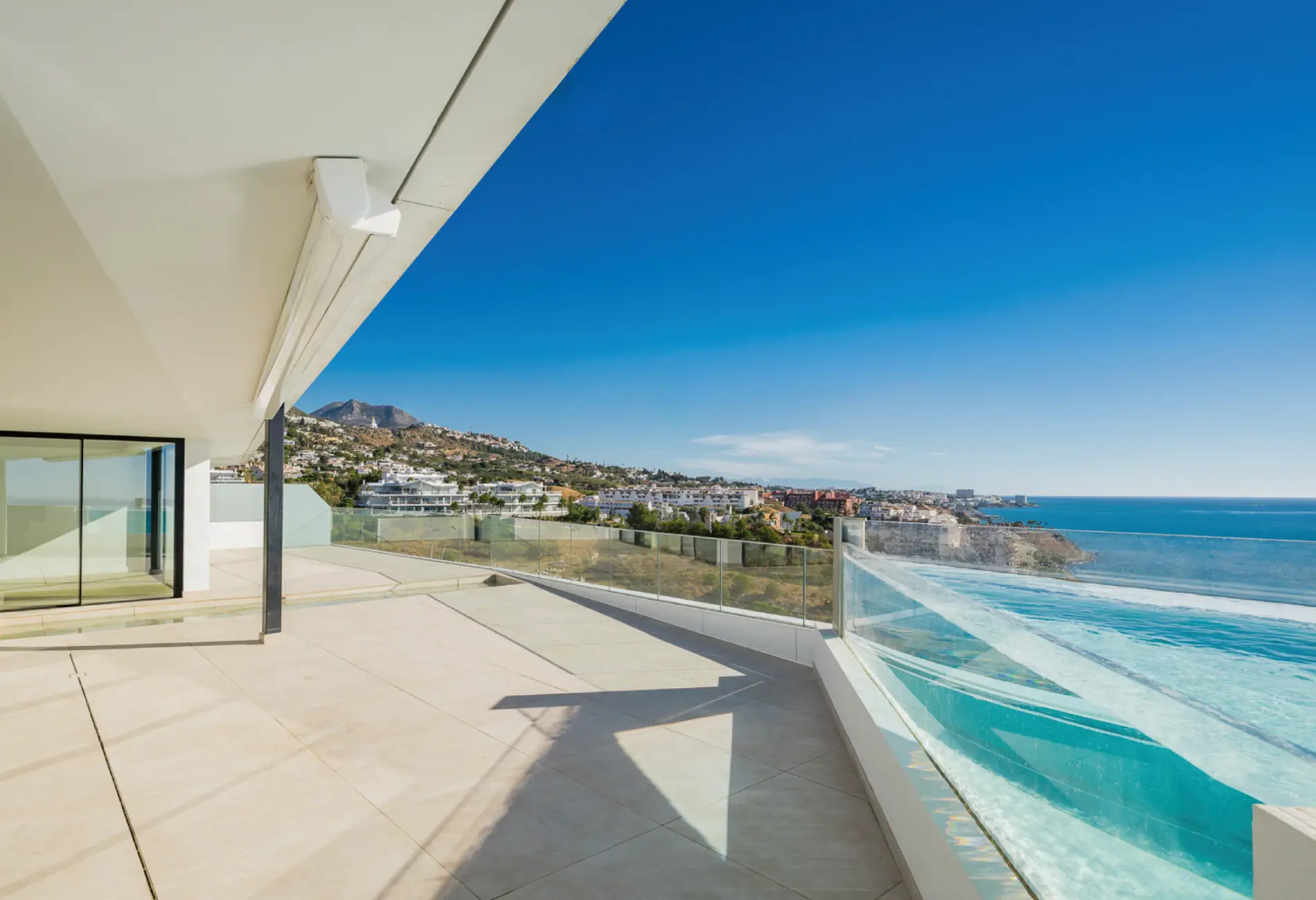 CARAT by RH Privé