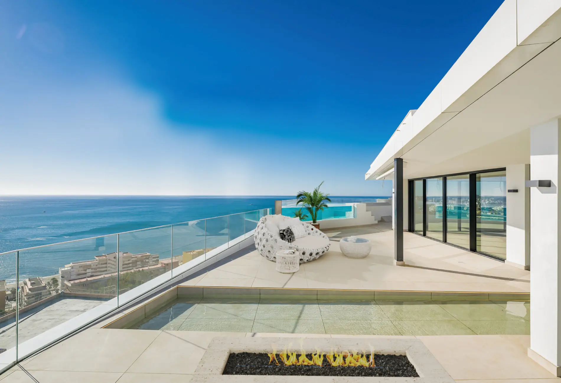 CARAT – Sky Villa 1