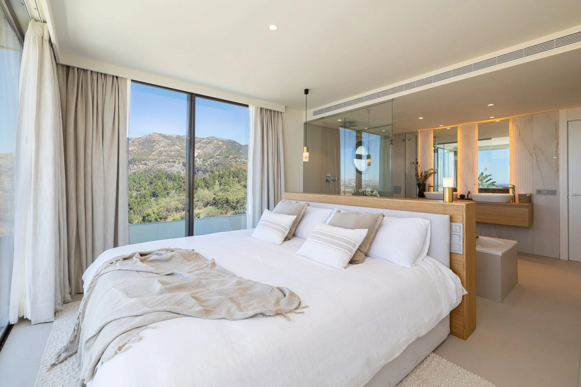 Valley Collection – master bedroom